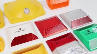 Καρφιά δρόμου Πλαστικά Ανακλαστική Ασφάλεια